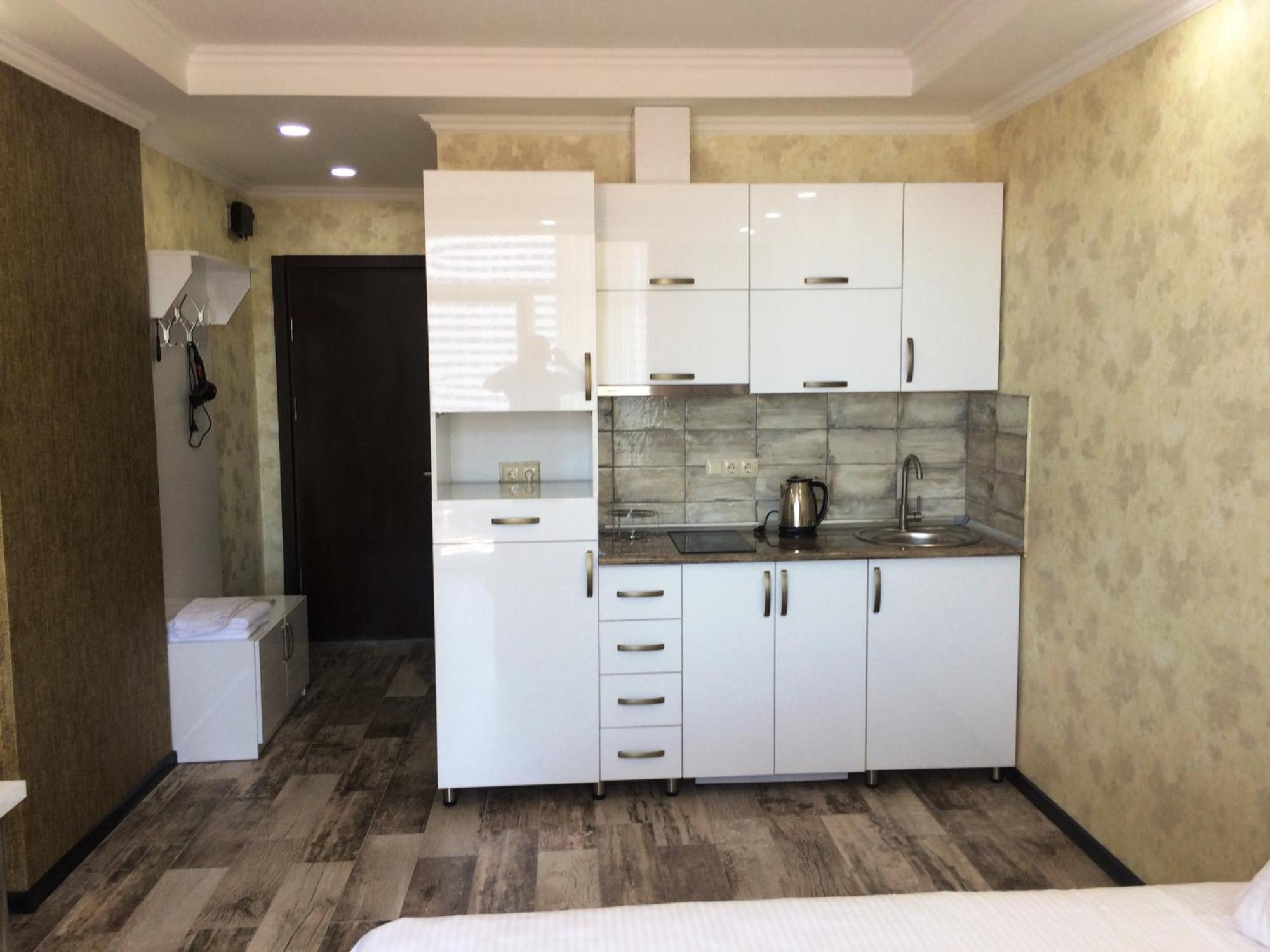 Selfie Apartment Batumi Exterior foto