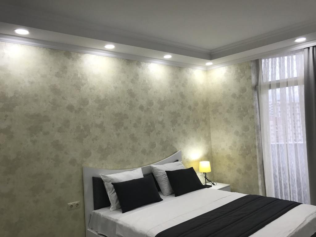 Selfie Apartment Batumi Exterior foto