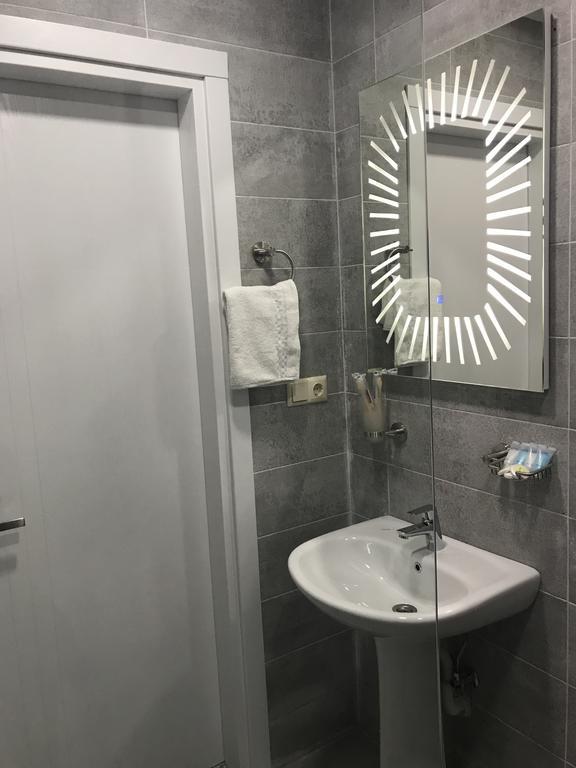 Selfie Apartment Batumi Exterior foto