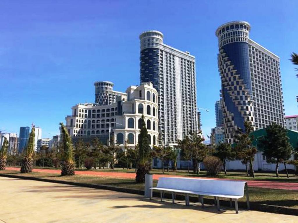 Selfie Apartment Batumi Exterior foto